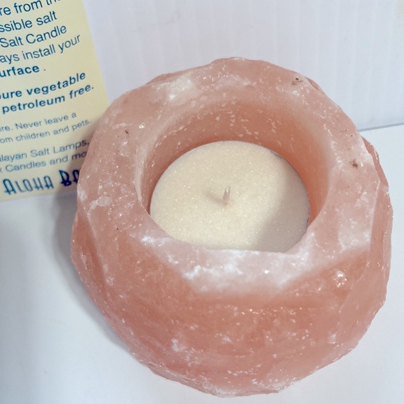 Himalayan Salt Crystal Rock Tealight Candleholder 1.6 oz - Picture 4 of 15